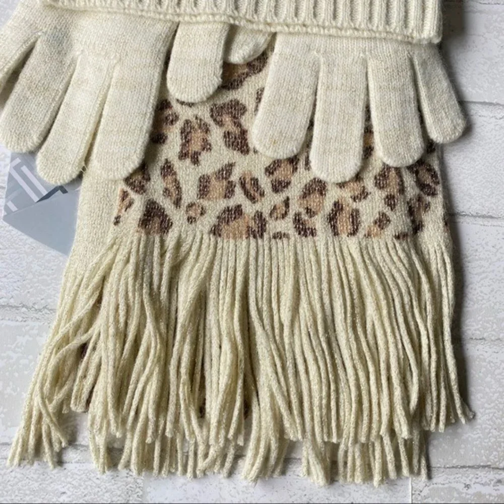 NWT Jaclyn Smith 3-Piece Animal Print Scarf, Hat and Gloves Gift Set‎